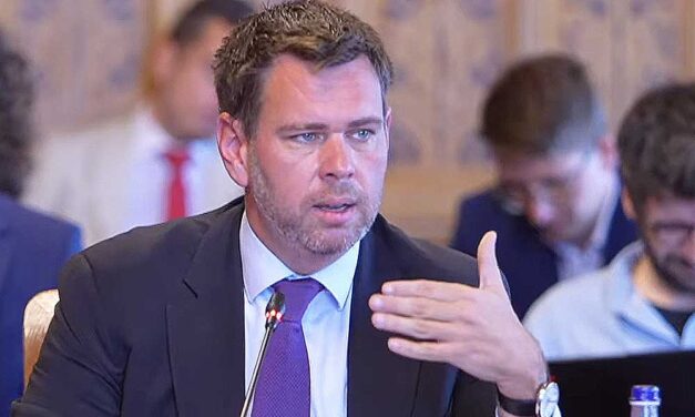 Leállítják a Pázmány Campust? Vitézy Dávid szerint az Orbán-kormány józsefvárosi gigaberuházása a hatalmi gőg iskolapéldája