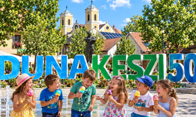 Dunakeszi saját fagylaltot kapott a jubileumi évre